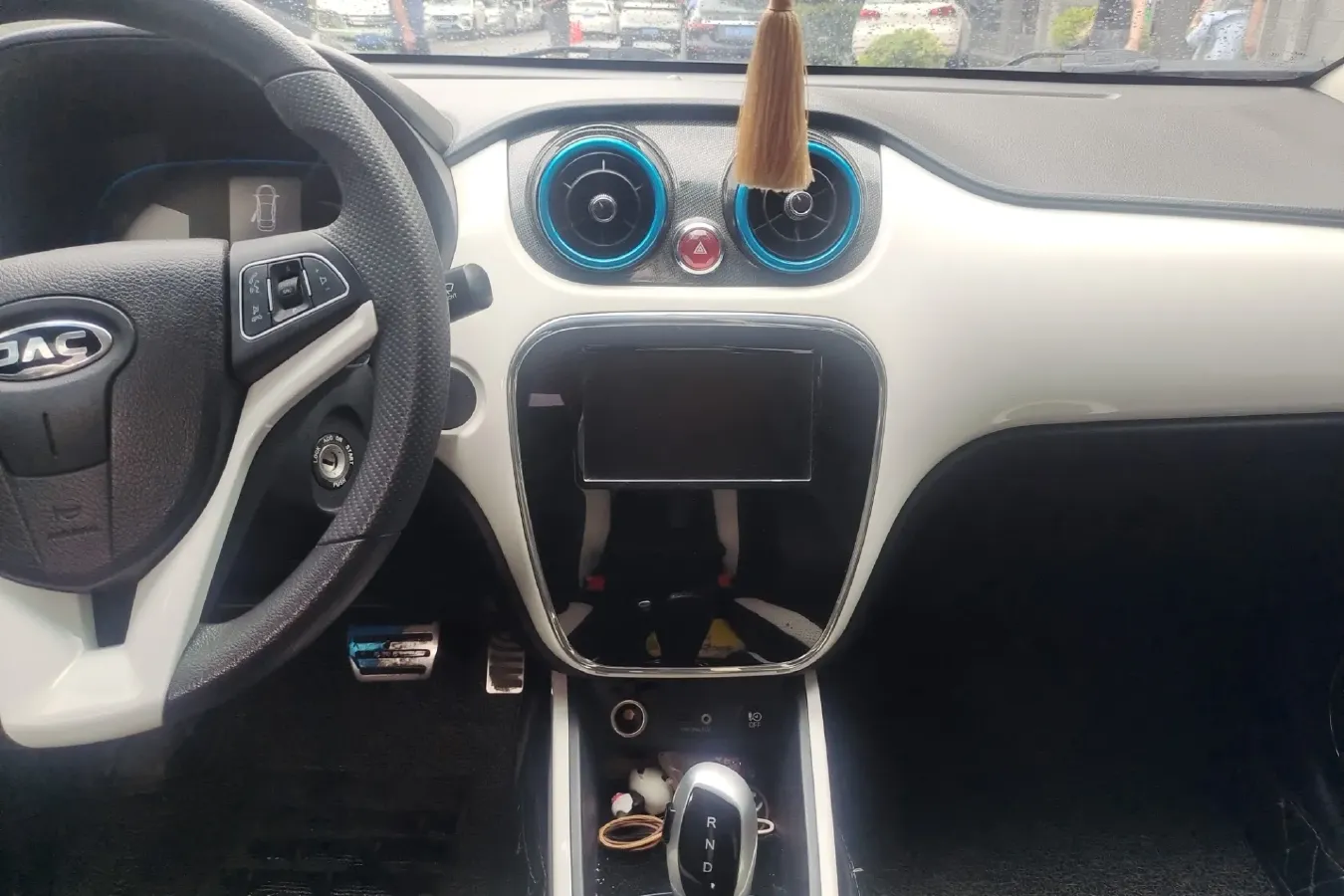 2019 JAC iEV7 BEV 35.2KWH,autocango,china used car exporter,china ev exporter,chinese used car exporter,chinese used ev exporter