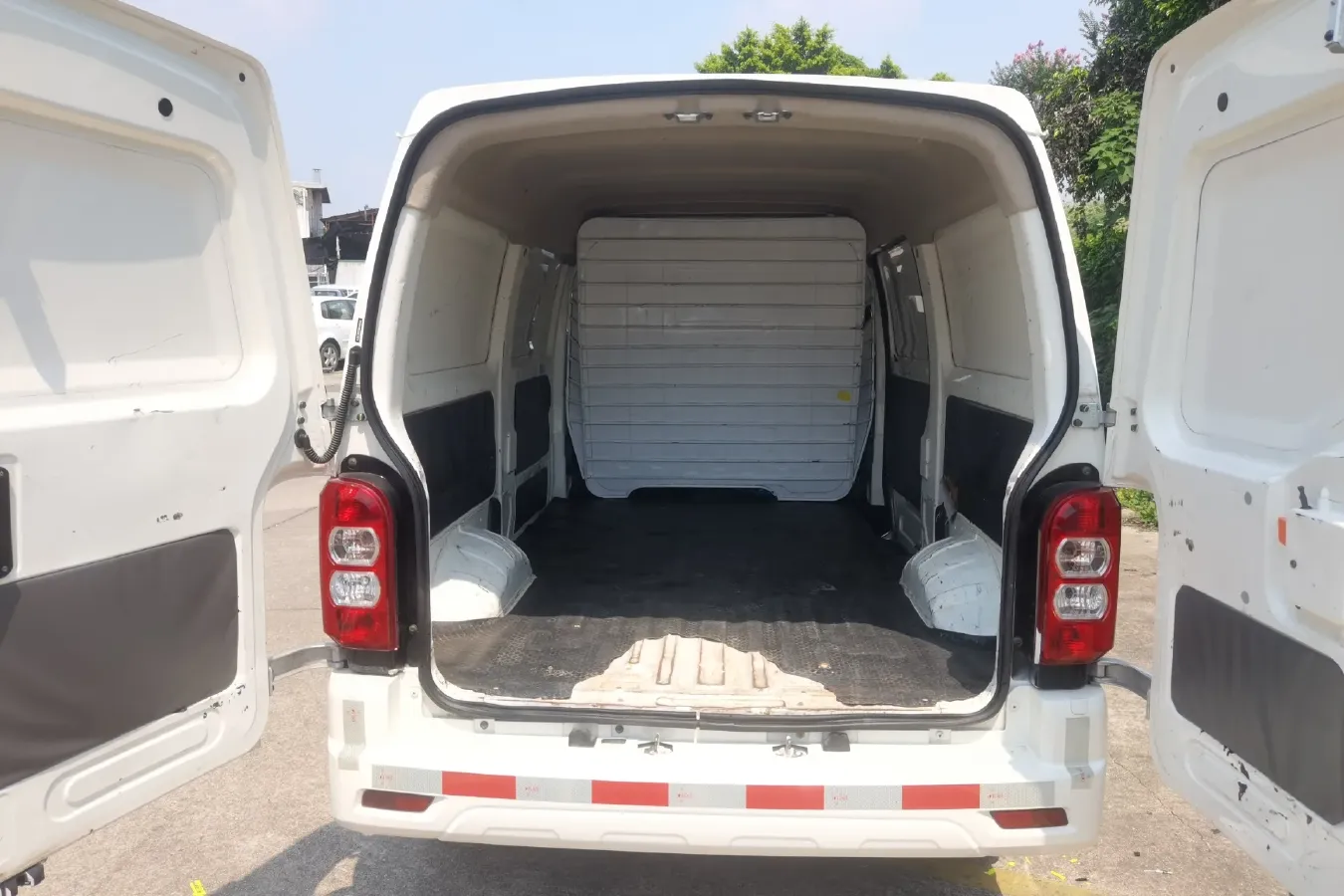 2021 ChangAn Kaicene ZhiXing 9 EV BEV 38.64KWH,autocango,china used car exporter,china ev exporter,chinese used car exporter,chinese used ev exporter