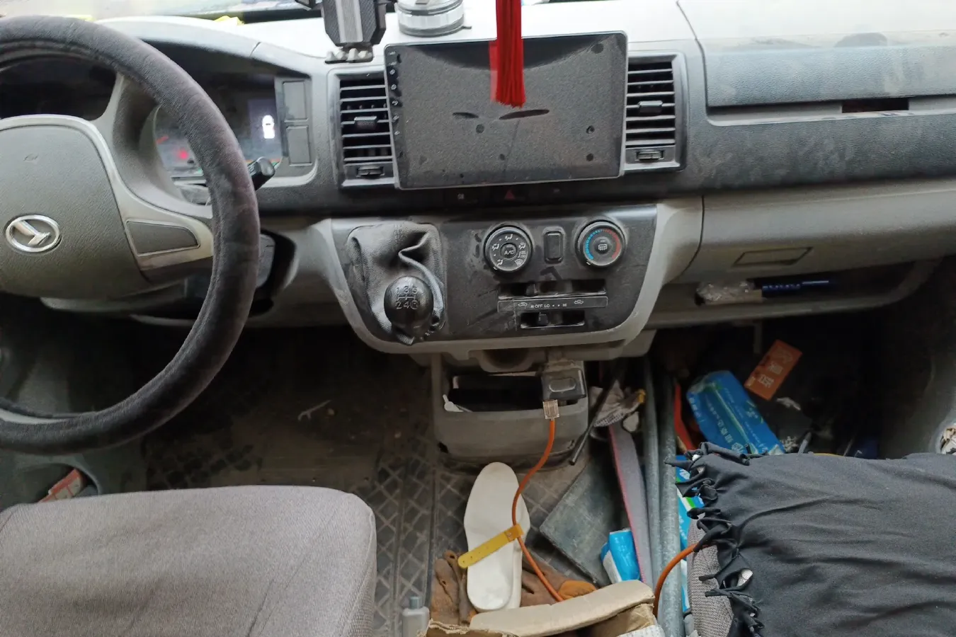 2021 KingLong KaiRuiHaoKe 2.0L 136HP L4 5MT,autocango,china used car exporter,china ev exporter,chinese used car exporter,chinese used ev exporter