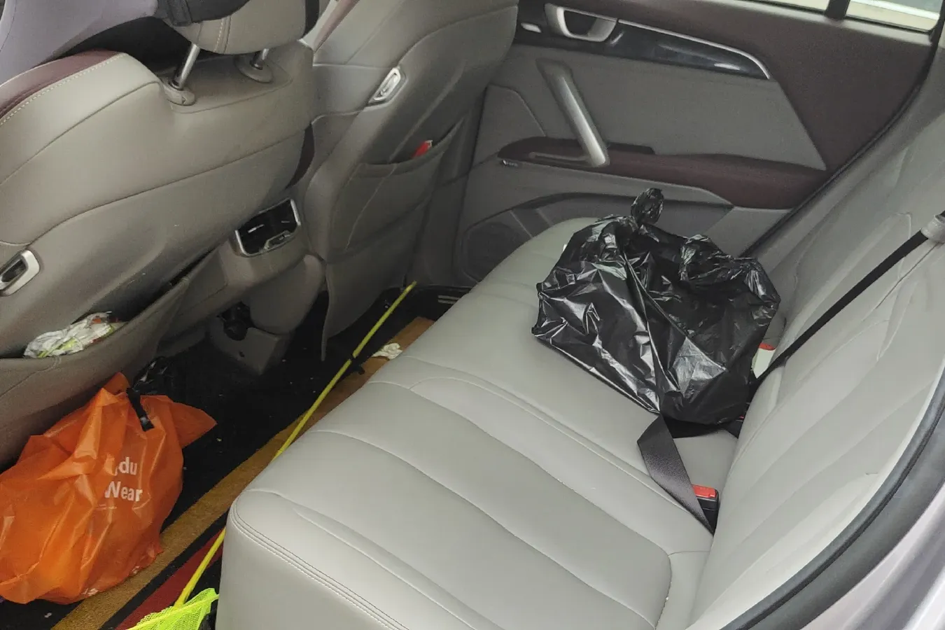 2019 BaoJun RS-5 1.5T 151HP L4 CVT,autocango,china used car exporter,china ev exporter,chinese used car exporter,chinese used ev exporter