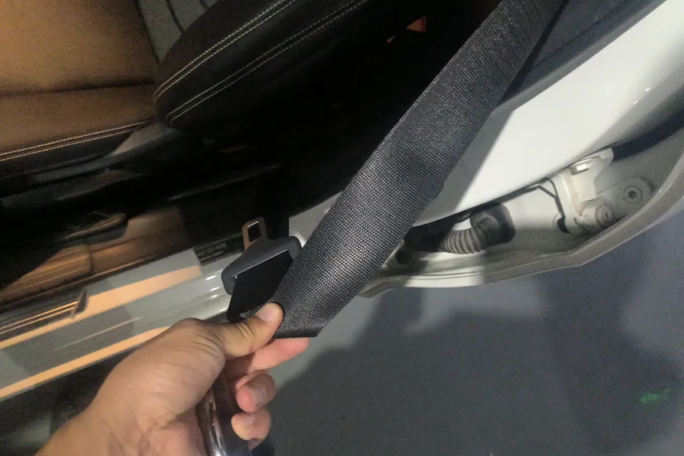 2013 Mercedes-Benz A Class 1.6T 122HP L4 7DCT,autocango,china used car exporter,china ev exporter,chinese used car exporter,chinese used ev exporter