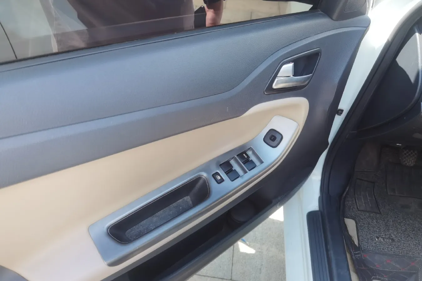 2014 HaiMa Family 1.6L 125HP L4 6MT,autocango,china used car exporter,china ev exporter,chinese used car exporter,chinese used ev exporter