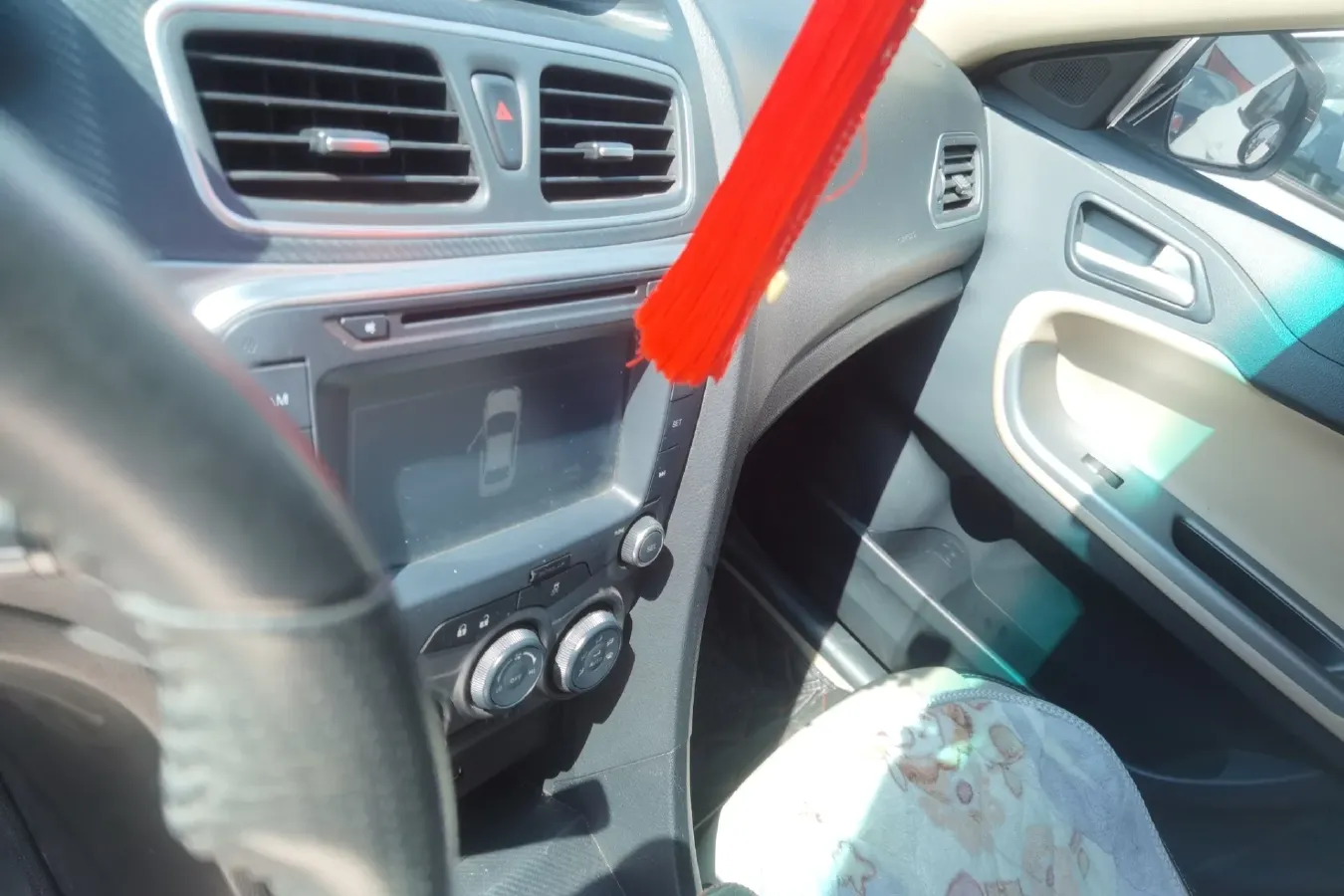 2014 HaiMa Family 1.6L 125HP L4 6MT,autocango,china used car exporter,china ev exporter,chinese used car exporter,chinese used ev exporter