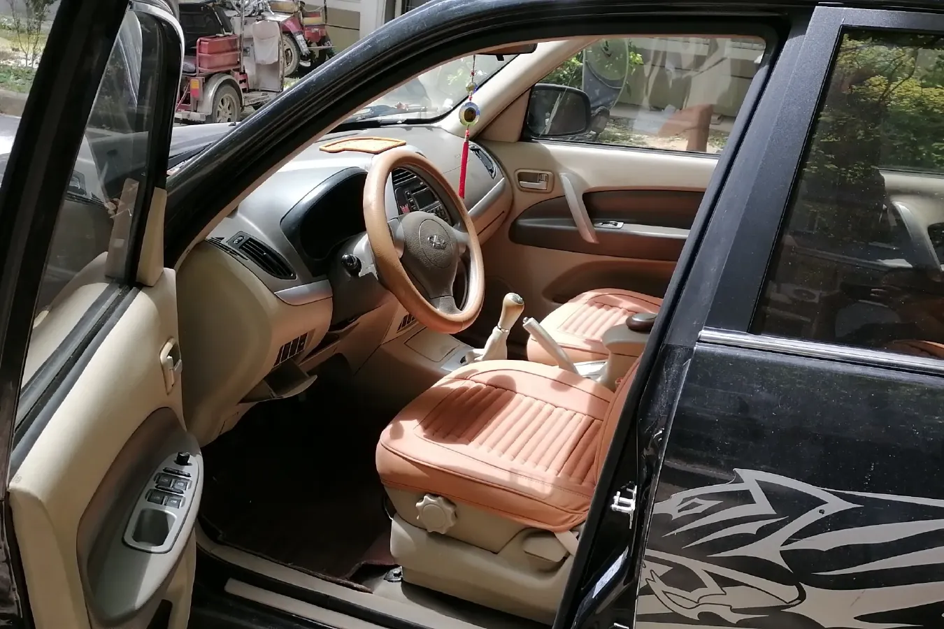 2012 Chery Tiggo 1.6L 119HP L4 5MT,autocango,china used car exporter,china ev exporter,chinese used car exporter,chinese used ev exporter