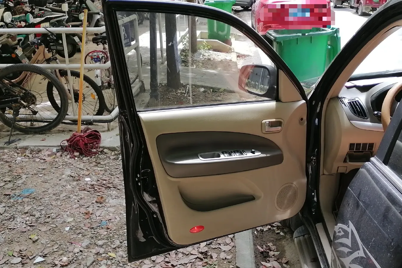 2012 Chery Tiggo 1.6L 119HP L4 5MT,autocango,china used car exporter,china ev exporter,chinese used car exporter,chinese used ev exporter