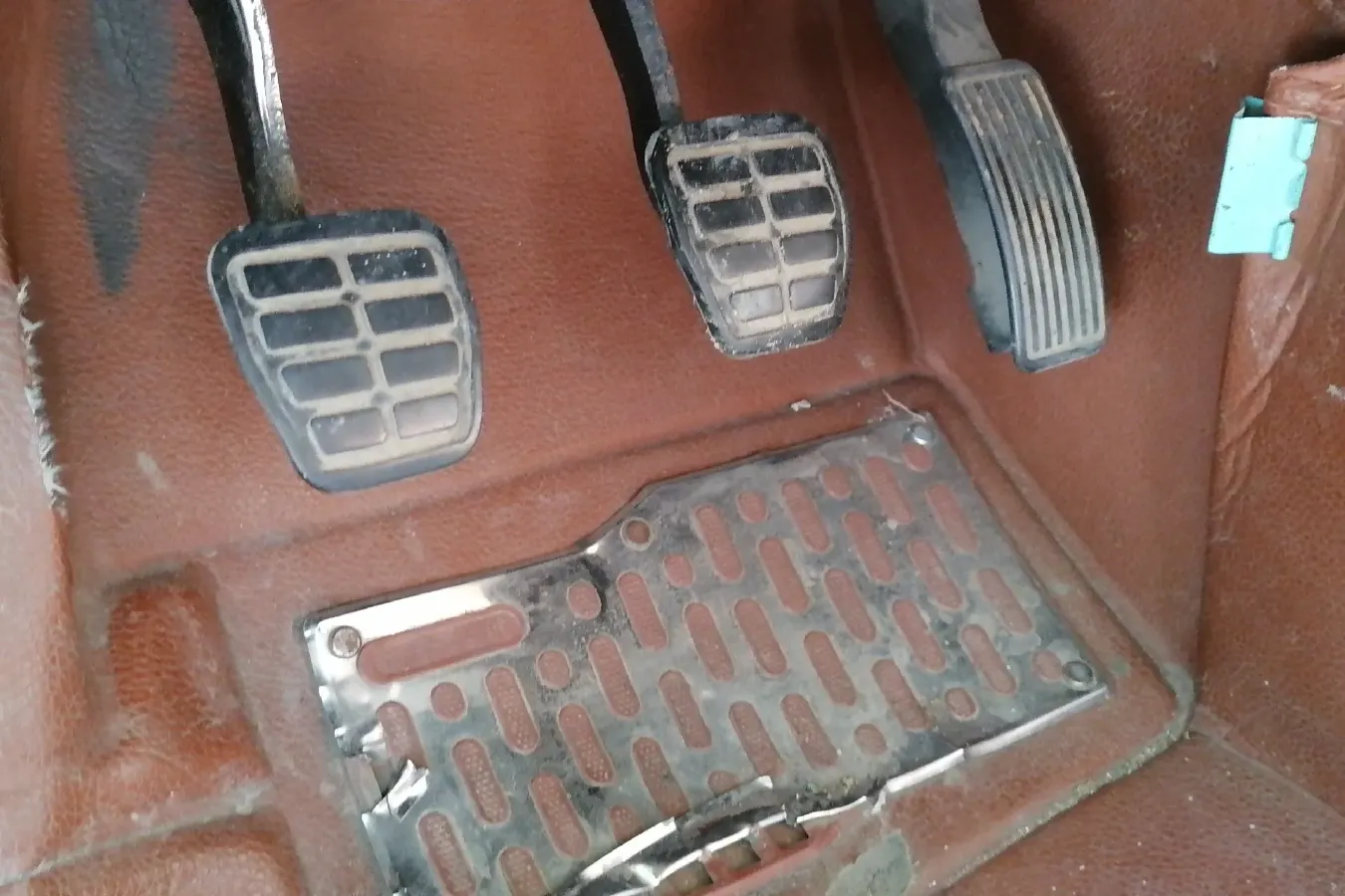 2012 Chery Tiggo 1.6L 119HP L4 5MT,autocango,china used car exporter,china ev exporter,chinese used car exporter,chinese used ev exporter