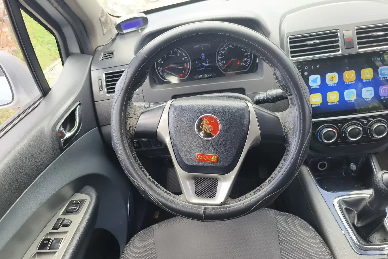 2014 DongFeng Forthing Joyear X3 1.5L 120HP L4 5MT,autocango,china used car exporter,china ev exporter,chinese used car exporter,chinese used ev exporter