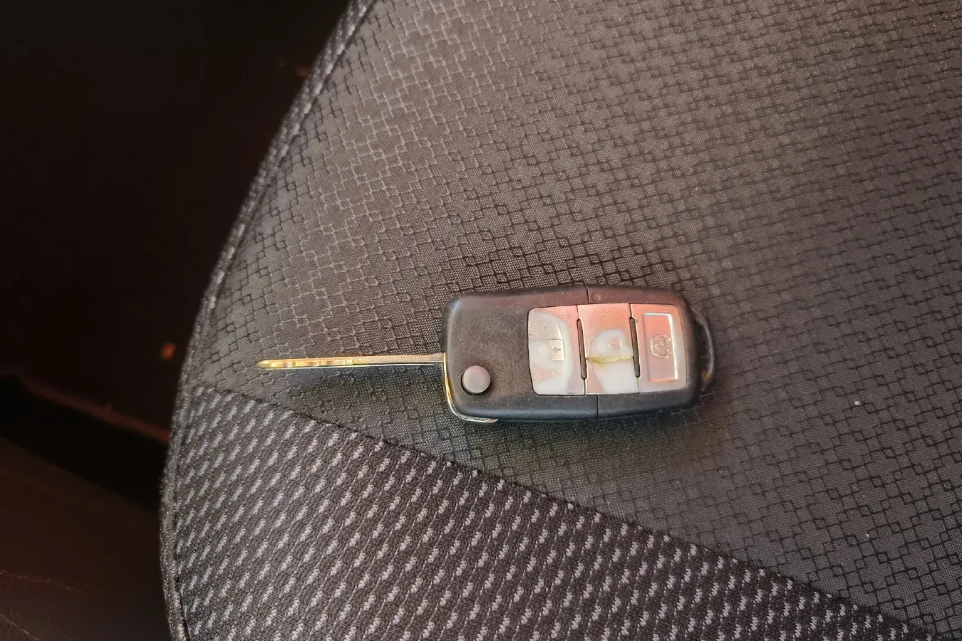 2014 DongFeng Forthing Joyear X3 1.5L 120HP L4 5MT,autocango,china used car exporter,china ev exporter,chinese used car exporter,chinese used ev exporter