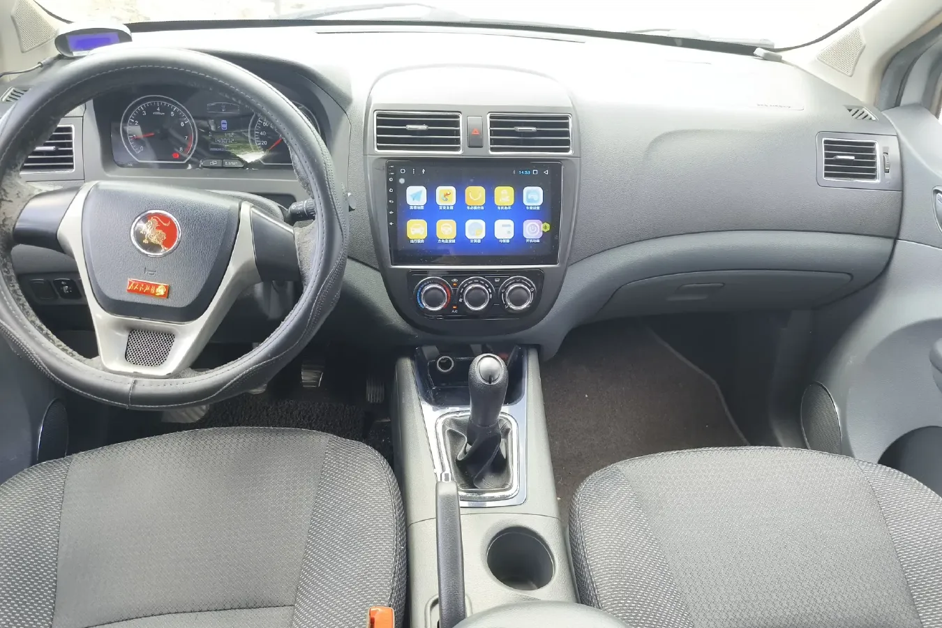 2014 DongFeng Forthing Joyear X3 1.5L 120HP L4 5MT,autocango,china used car exporter,china ev exporter,chinese used car exporter,chinese used ev exporter