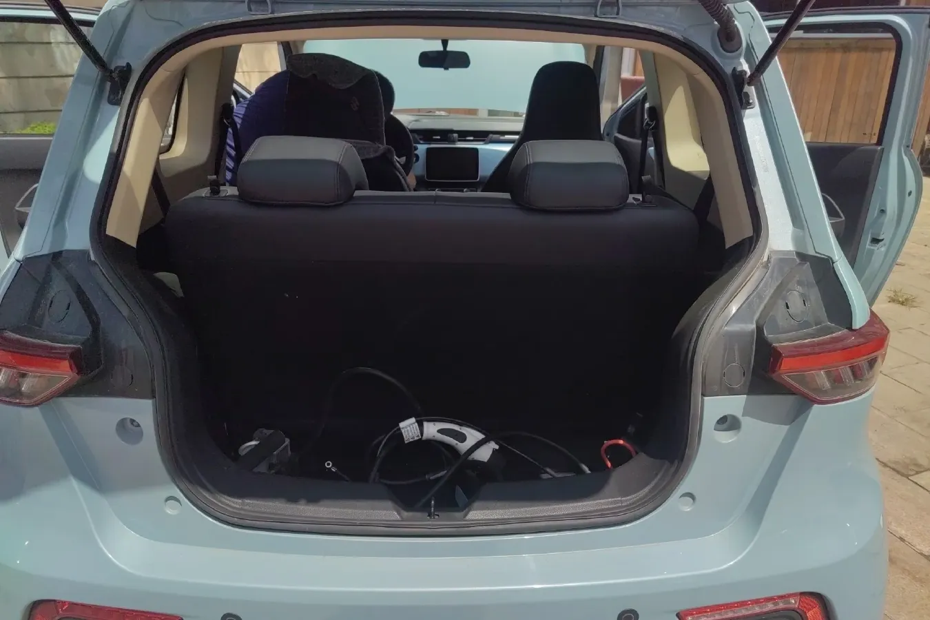 2021 HuaChenXinRi i03 BEV 38.54KWH,autocango,china used car exporter,china ev exporter,chinese used car exporter,chinese used ev exporter