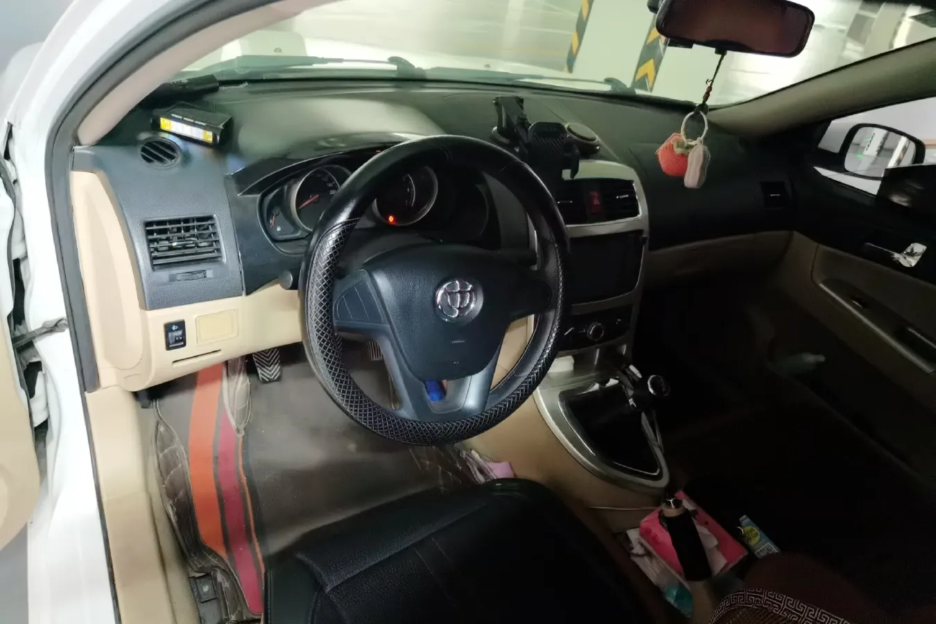 2013 Brilliance Auto H330 1.5L 105HP L4 5MT,autocango,china used car exporter,china ev exporter,chinese used car exporter,chinese used ev exporter