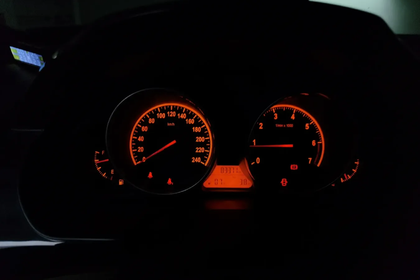 2013 Brilliance Auto H330 1.5L 105HP L4 5MT,autocango,china used car exporter,china ev exporter,chinese used car exporter,chinese used ev exporter