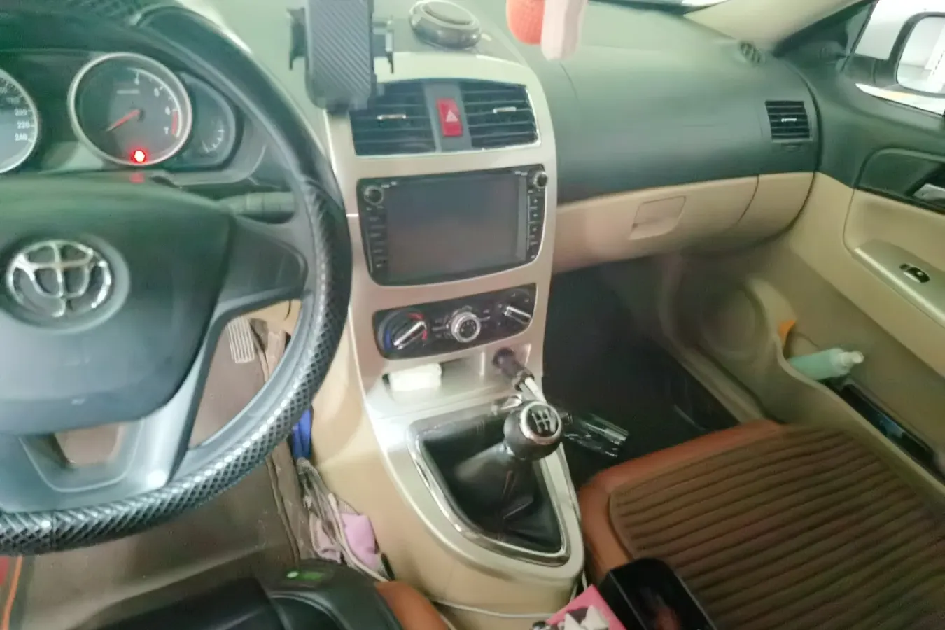 2013 Brilliance Auto H330 1.5L 105HP L4 5MT,autocango,china used car exporter,china ev exporter,chinese used car exporter,chinese used ev exporter