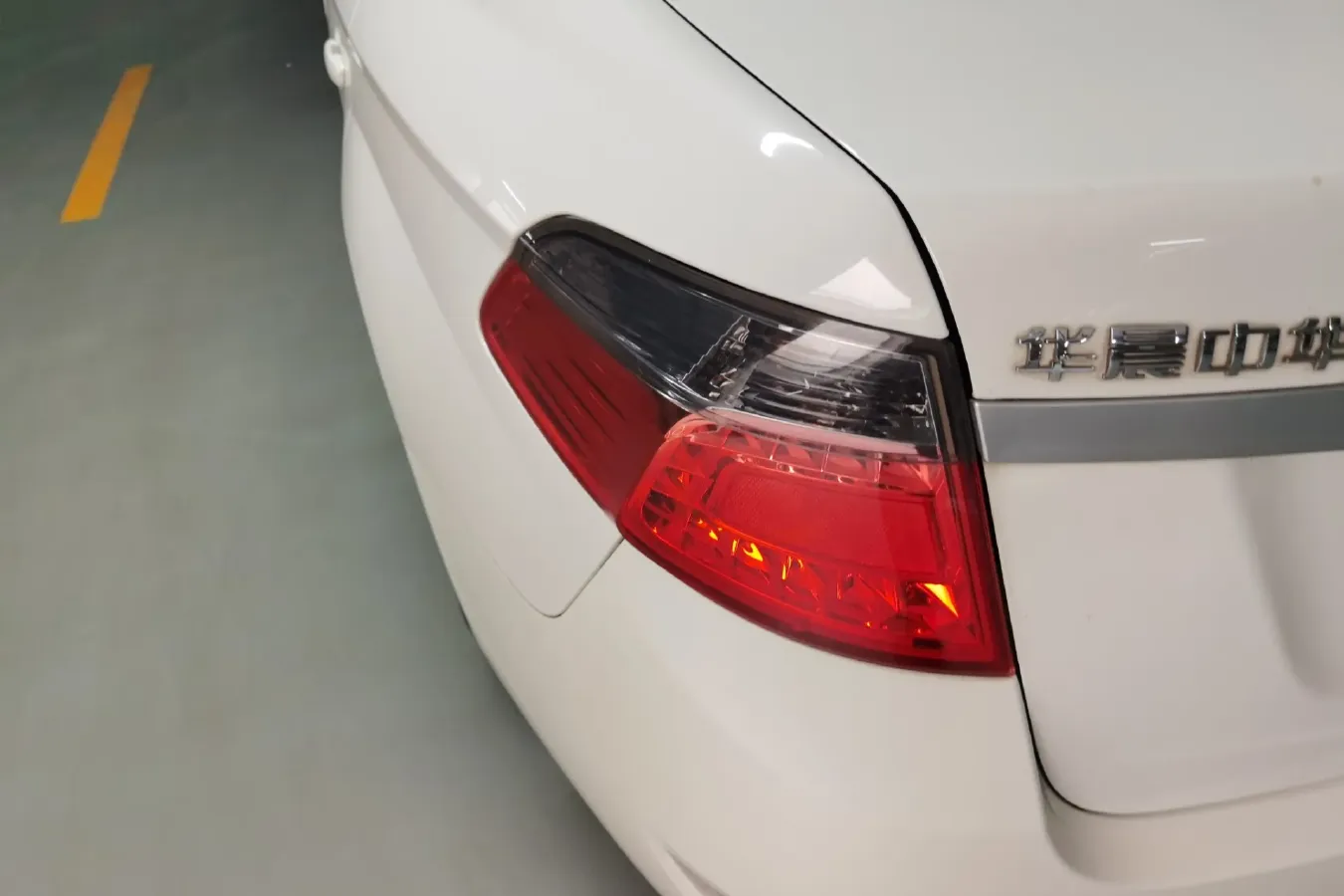 2013 Brilliance Auto H330 1.5L 105HP L4 5MT,autocango,china used car exporter,china ev exporter,chinese used car exporter,chinese used ev exporter