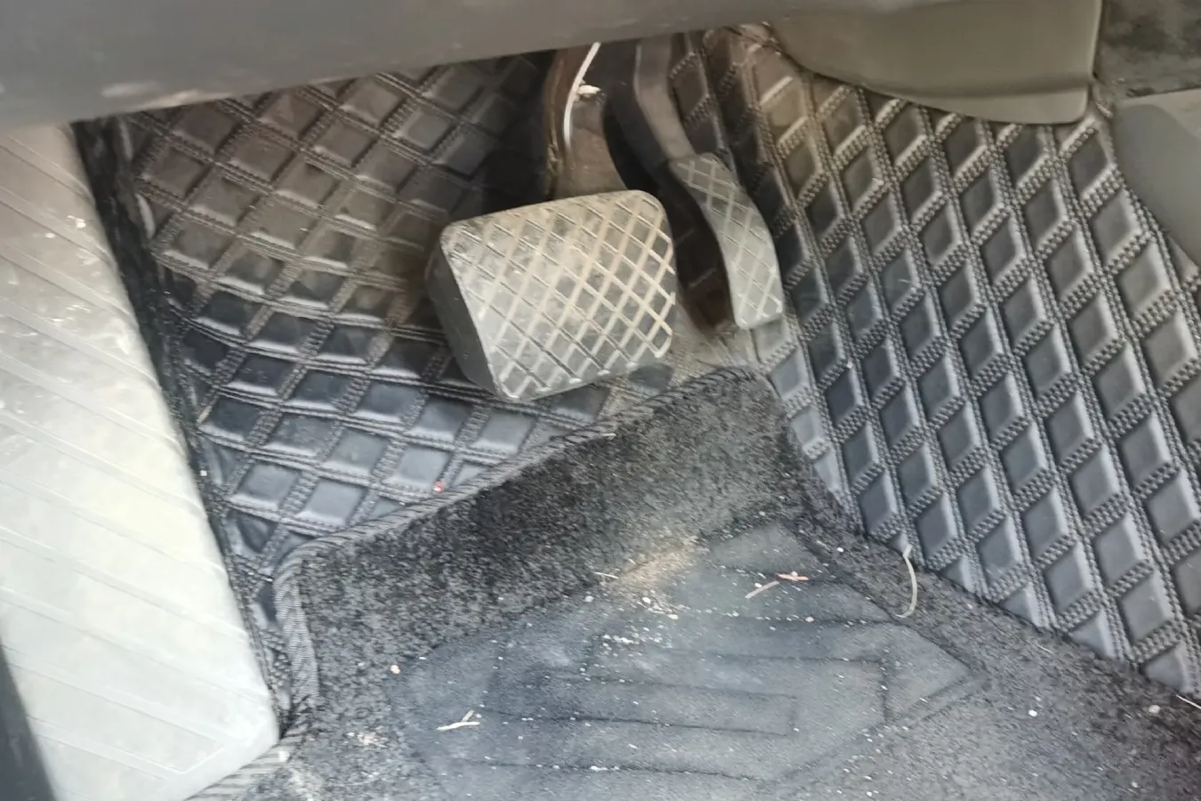 2010 Audi A5 2.0T 211HP L4 CVT,autocango,china used car exporter,china ev exporter,chinese used car exporter,chinese used ev exporter