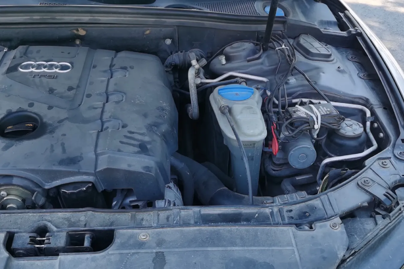 2010 Audi A5 2.0T 211HP L4 CVT,autocango,china used car exporter,china ev exporter,chinese used car exporter,chinese used ev exporter