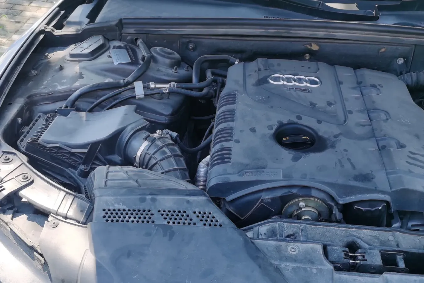 2010 Audi A5 2.0T 211HP L4 CVT,autocango,china used car exporter,china ev exporter,chinese used car exporter,chinese used ev exporter