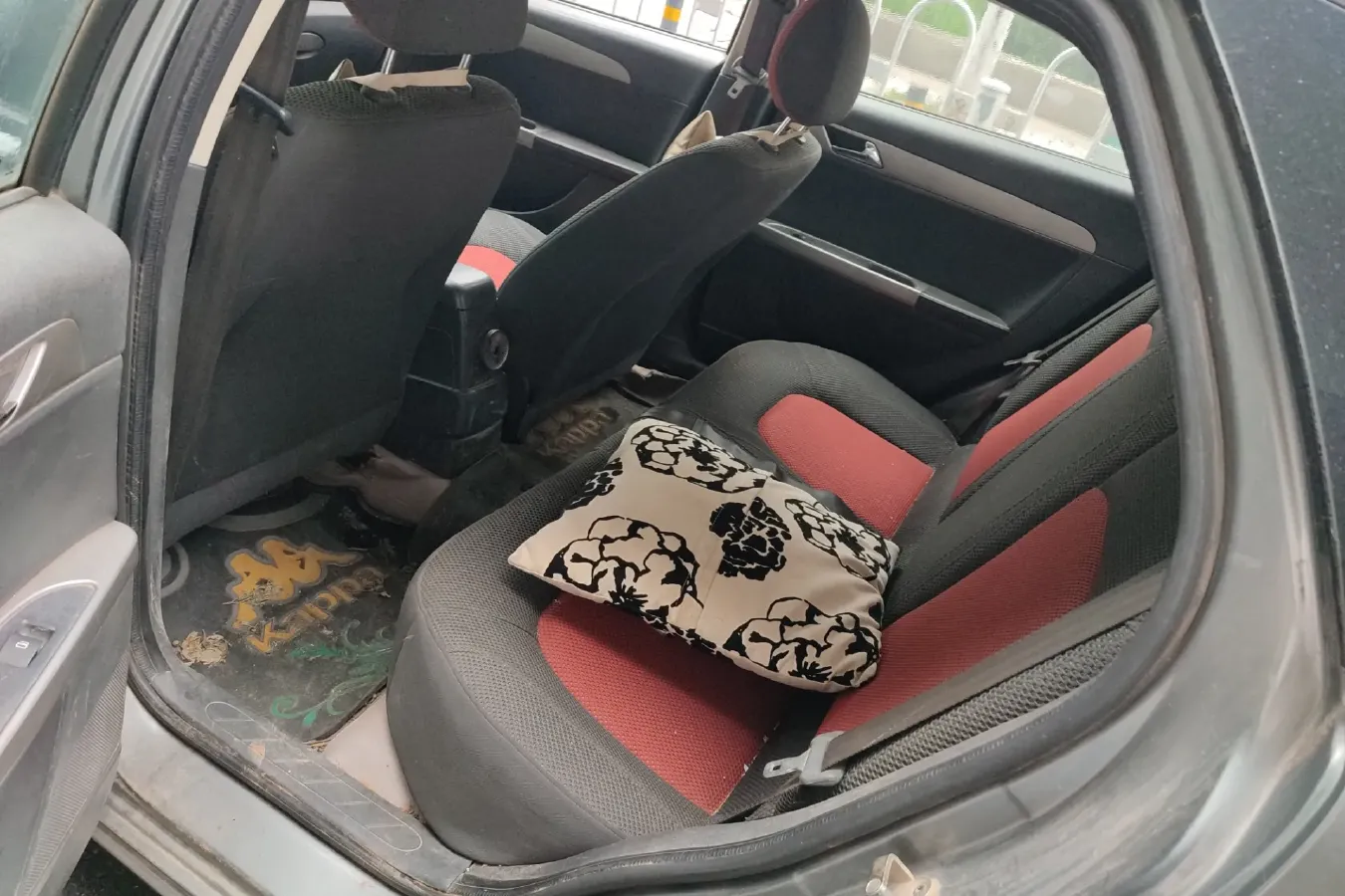 2011 DongFeng Aeolus H30 1.6L 106HP L4 4AT,autocango,china used car exporter,china ev exporter,chinese used car exporter,chinese used ev exporter