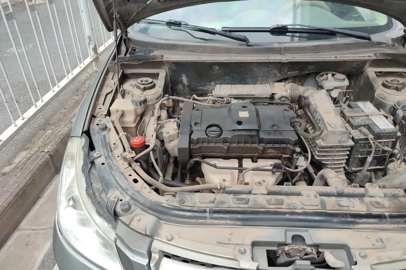 2011 DongFeng Aeolus H30 1.6L 106HP L4 4AT,autocango,china used car exporter,china ev exporter,chinese used car exporter,chinese used ev exporter