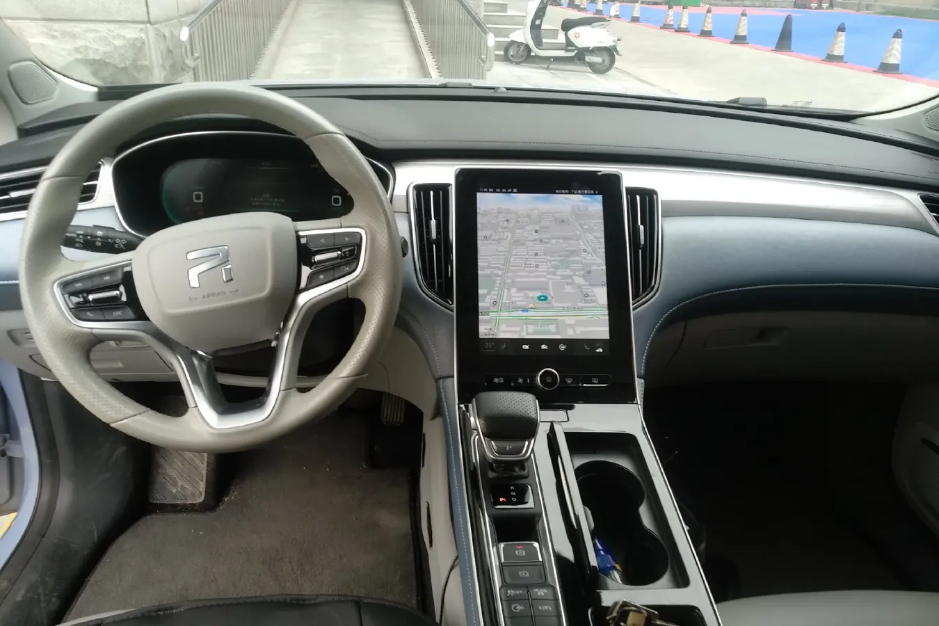 2020 Rising Auto ER6 BEV 69.9KWH,autocango,china used car exporter,china ev exporter,chinese used car exporter,chinese used ev exporter