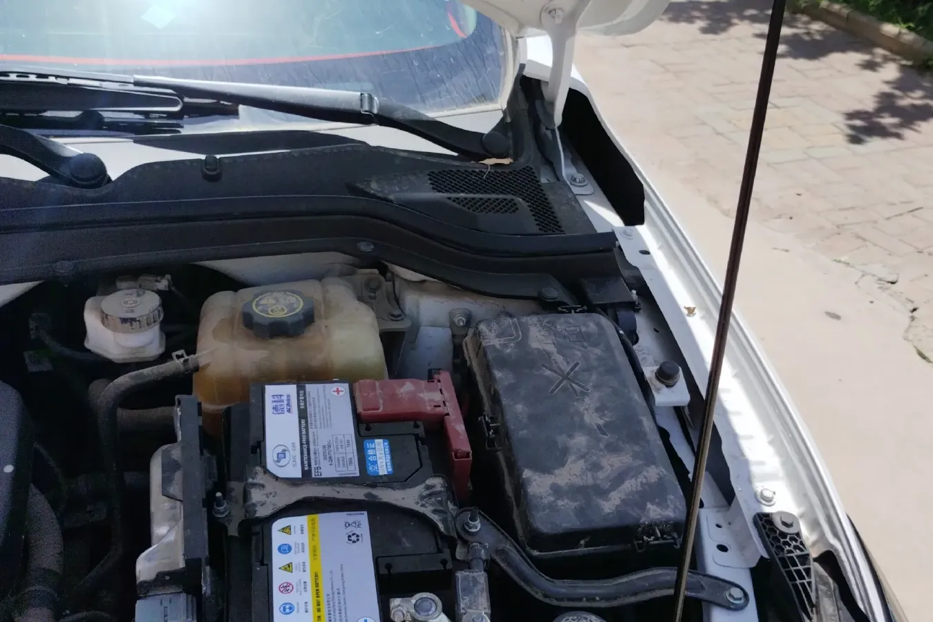 2020 Chevrolet Monza 1.5L 113HP L4 6AT,autocango,china used car exporter,china ev exporter,chinese used car exporter,chinese used ev exporter