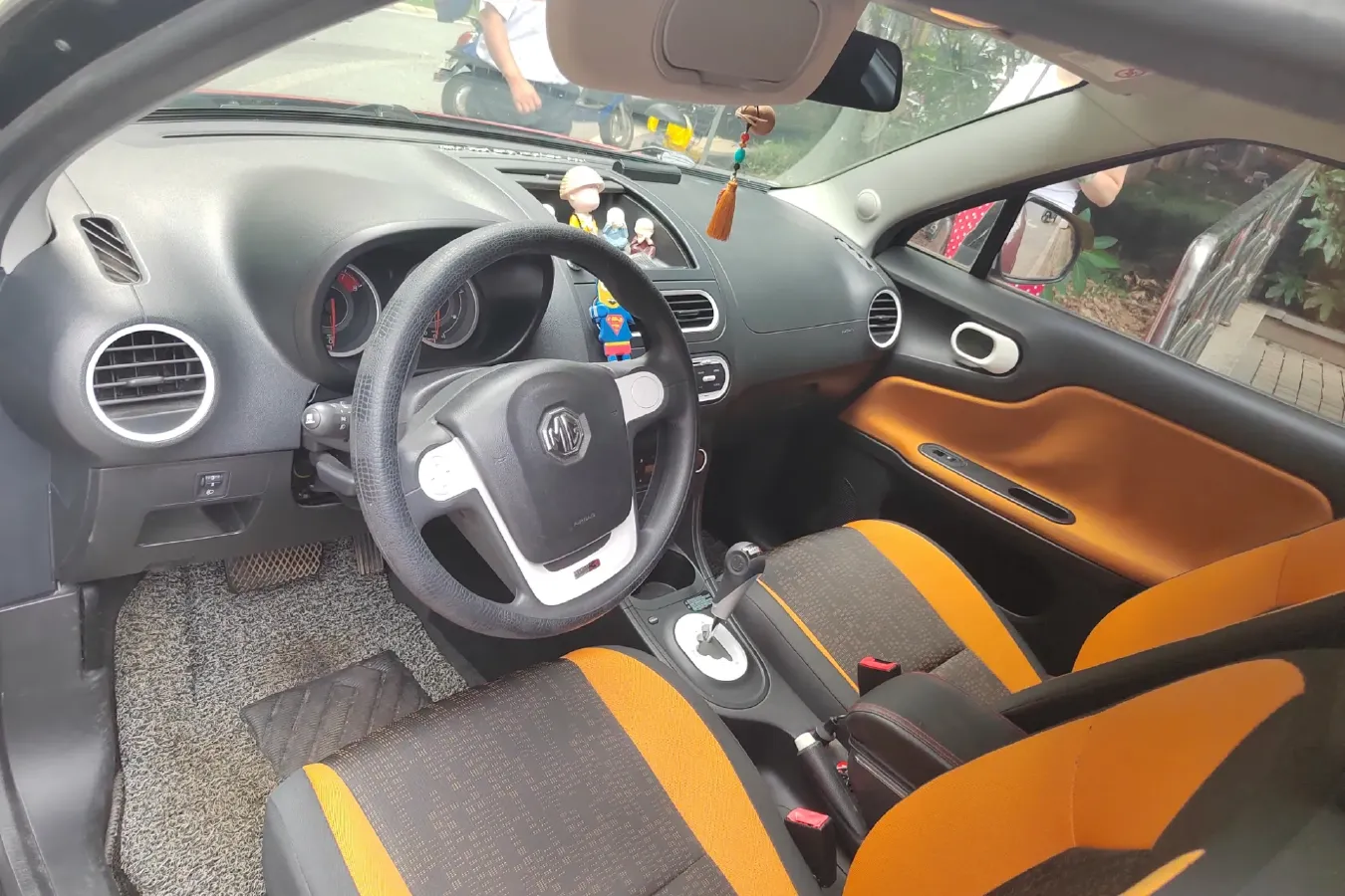 2015 MG 3SW 1.5L 109HP L4 5AMT,autocango,china used car exporter,china ev exporter,chinese used car exporter,chinese used ev exporter