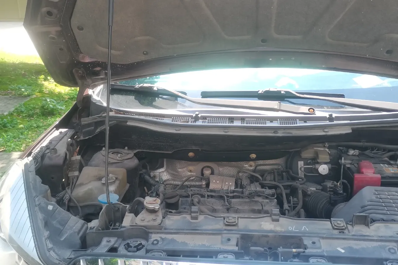 2016 HaiMa V70 1.5T 156HP L4 6AT,autocango,china used car exporter,china ev exporter,chinese used car exporter,chinese used ev exporter