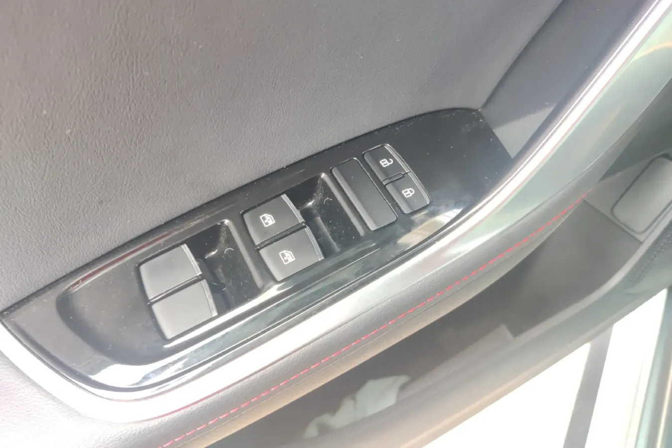 2022 MAXUS T90 RV 2.0T 218HP L4 8AT,autocango,china used car exporter,china ev exporter,chinese used car exporter,chinese used ev exporter