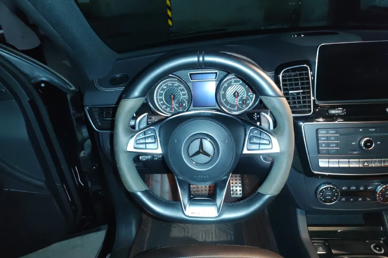 2017 Mercedes-Benz GLS AMG 5.5T 585HP V8 7AT,autocango,china used car exporter,china ev exporter,chinese used car exporter,chinese used ev exporter
