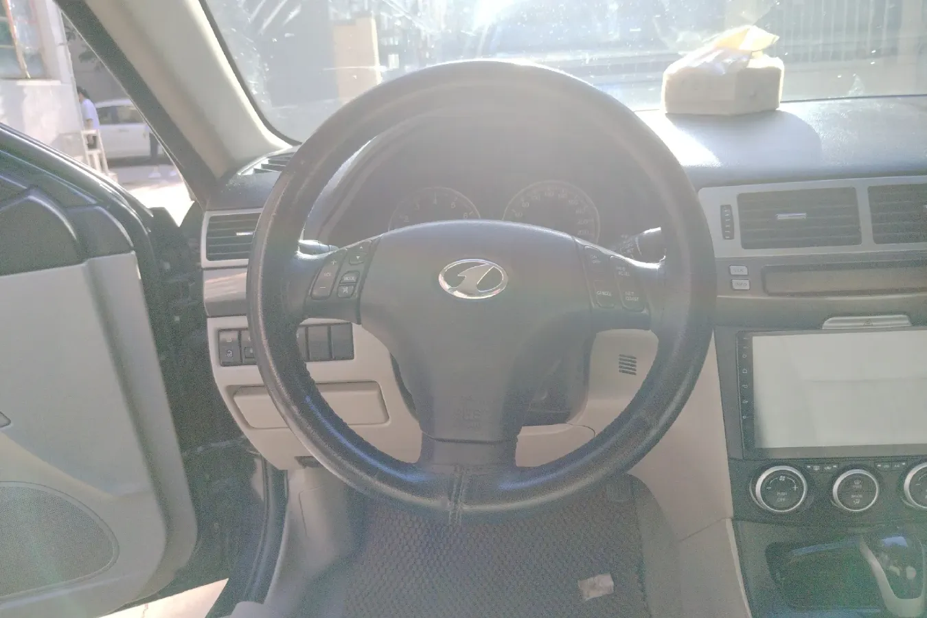 2010 Bestune B70 2.0L 146HP L4 5AT,autocango,china used car exporter,china ev exporter,chinese used car exporter,chinese used ev exporter
