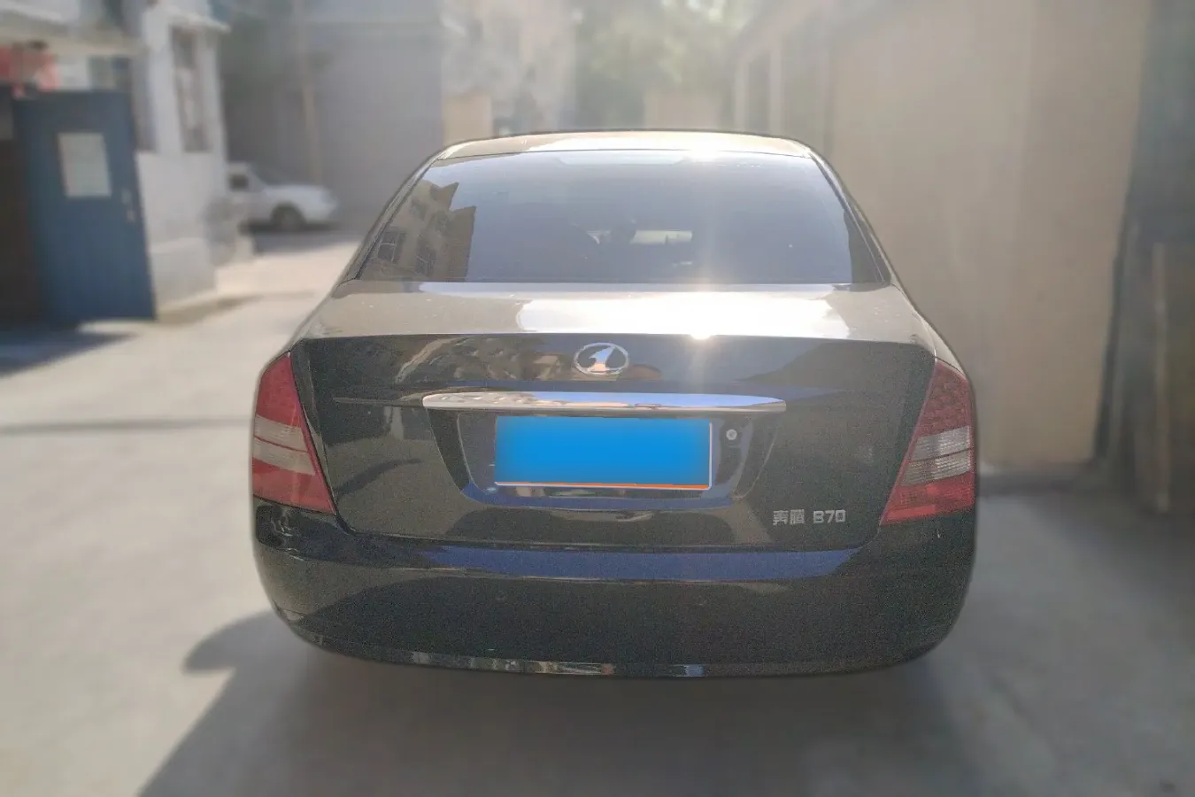 2010 Bestune B70 2.0L 146HP L4 5AT,autocango,china used car exporter,china ev exporter,chinese used car exporter,chinese used ev exporter
