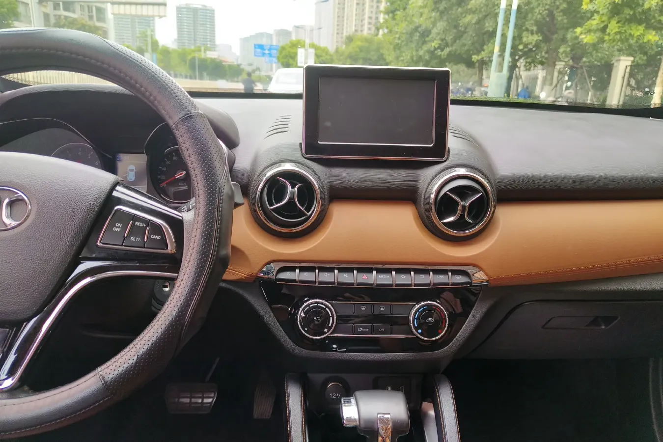 2016 BeiJing Auto Senova X35 1.5L 116HP L4 4AT,autocango,china used car exporter,china ev exporter,chinese used car exporter,chinese used ev exporter