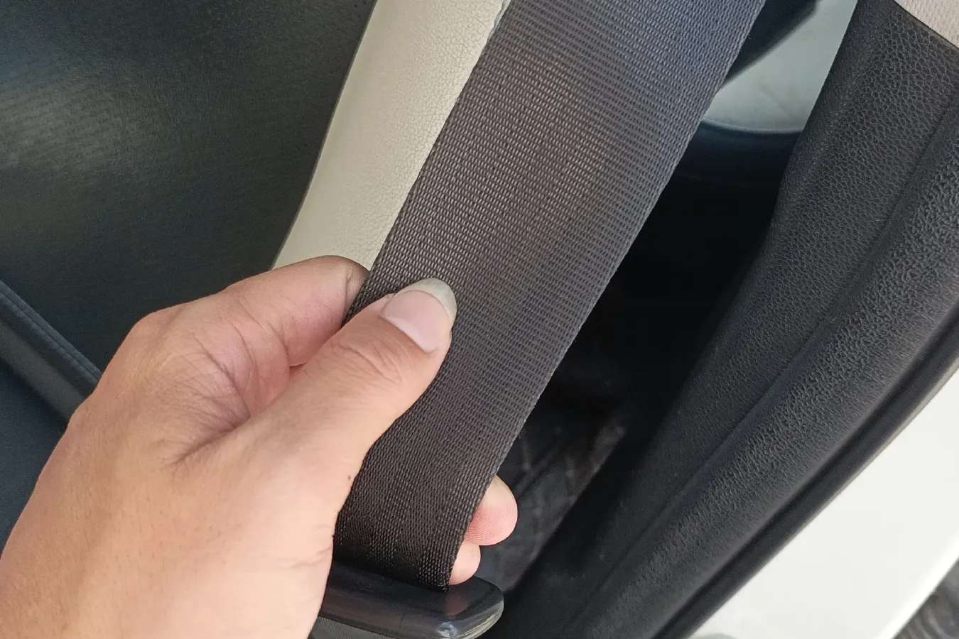 2018 ChangAn CS15 EV BEV 42.92KWH,autocango,china used car exporter,china ev exporter,chinese used car exporter,chinese used ev exporter