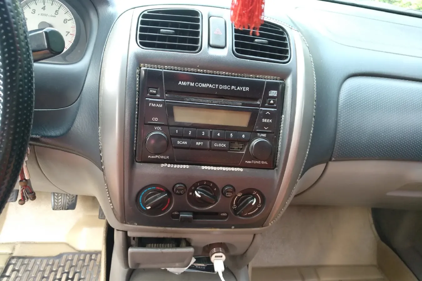 2010 HaiMa Happin 1.6L 117HP L4 5MT,autocango,china used car exporter,china ev exporter,chinese used car exporter,chinese used ev exporter