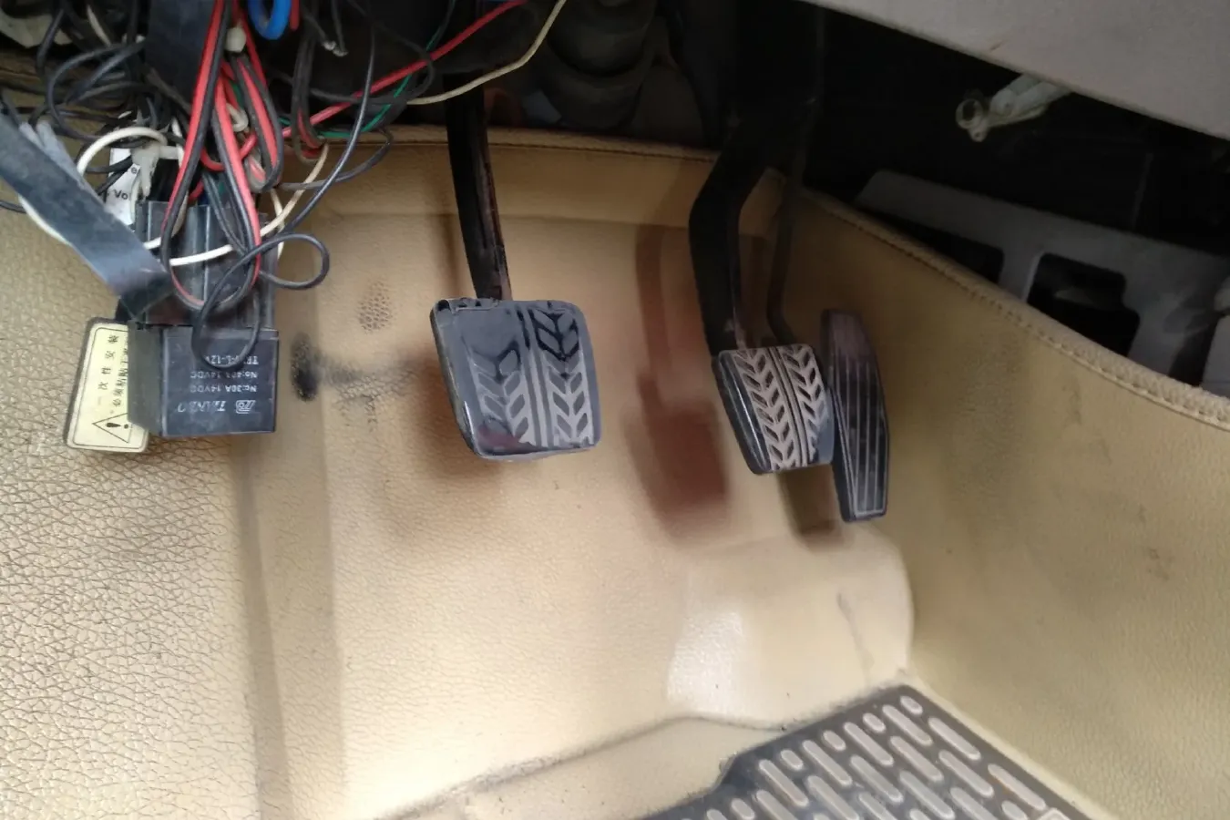 2010 HaiMa Happin 1.6L 117HP L4 5MT,autocango,china used car exporter,china ev exporter,chinese used car exporter,chinese used ev exporter