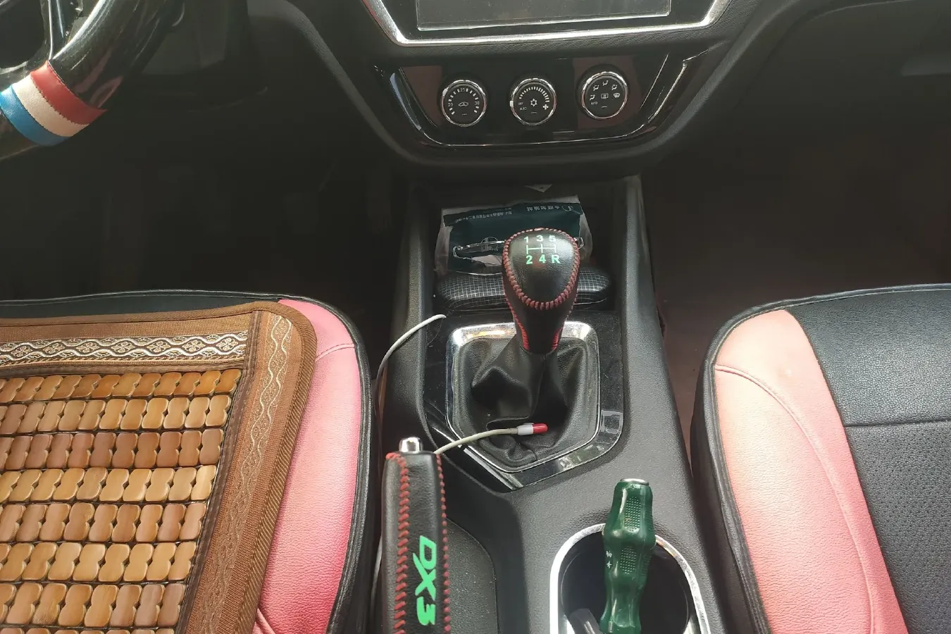 2018 Soueast DX3 1.5L 120HP L4 5MT,autocango,china used car exporter,china ev exporter,chinese used car exporter,chinese used ev exporter