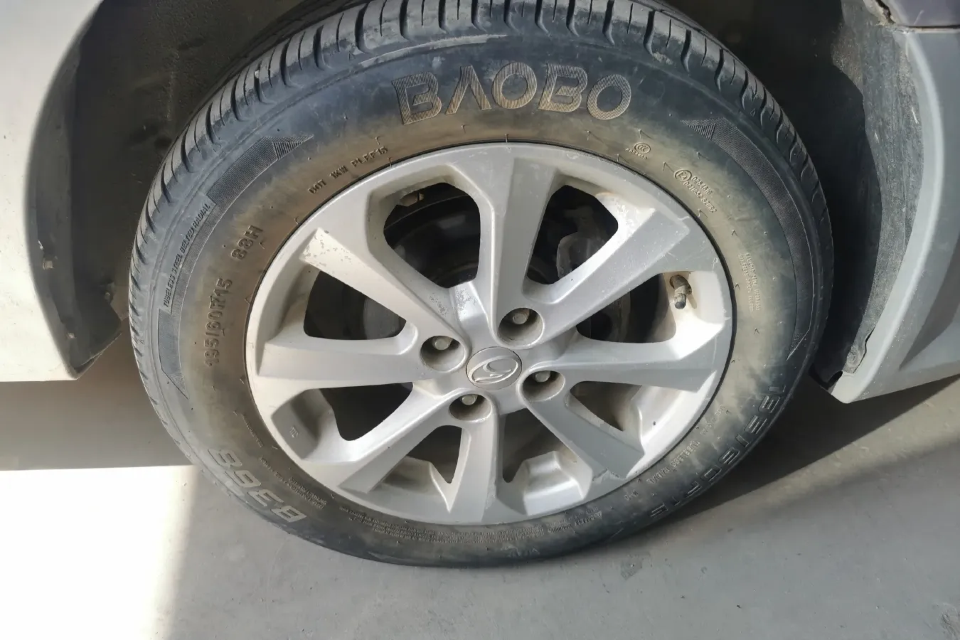 2012 Soueast V3 1.5L 120HP L4 5MT,autocango,china used car exporter,china ev exporter,chinese used car exporter,chinese used ev exporter