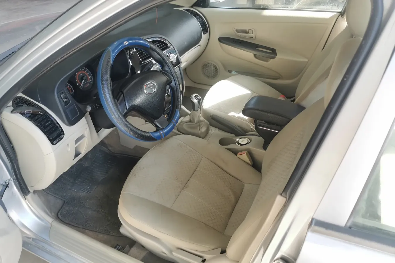 2012 Soueast V3 1.5L 120HP L4 5MT,autocango,china used car exporter,china ev exporter,chinese used car exporter,chinese used ev exporter