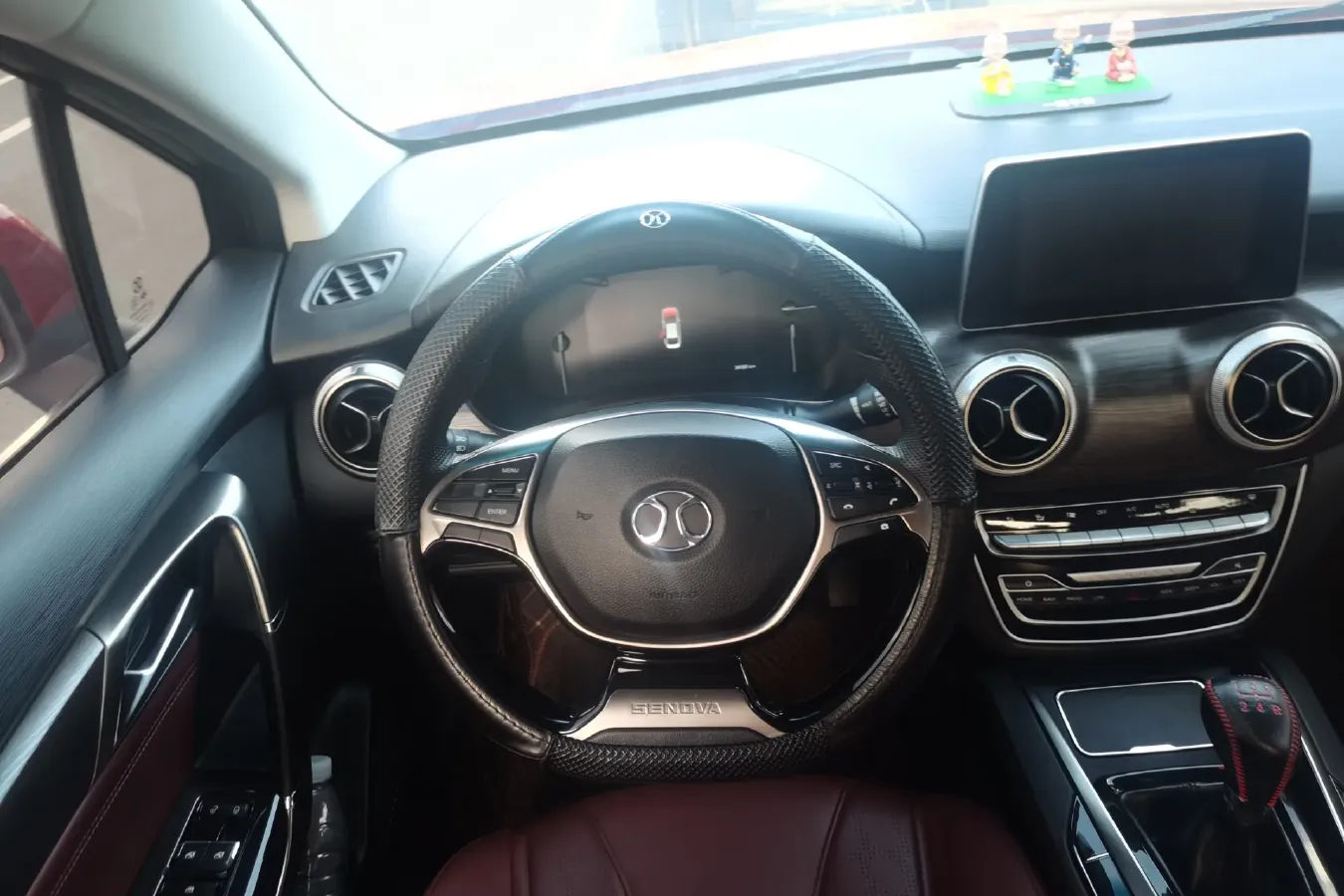 2018 BeiJing Auto Senova D50 1.5L 116HP L4 5MT,autocango,china used car exporter,china ev exporter,chinese used car exporter,chinese used ev exporter