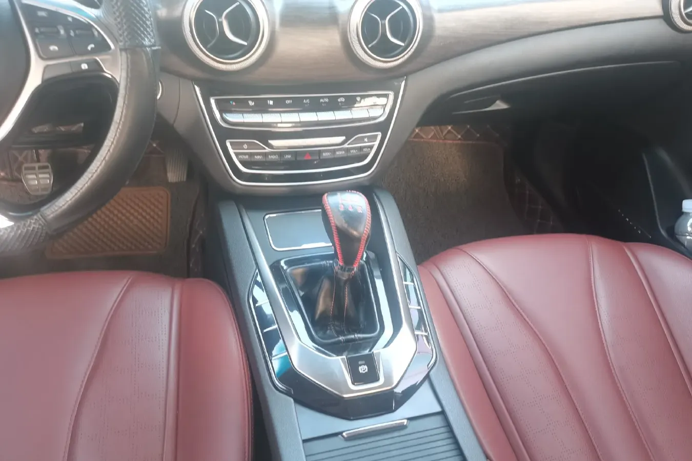 2018 BeiJing Auto Senova D50 1.5L 116HP L4 5MT,autocango,china used car exporter,china ev exporter,chinese used car exporter,chinese used ev exporter