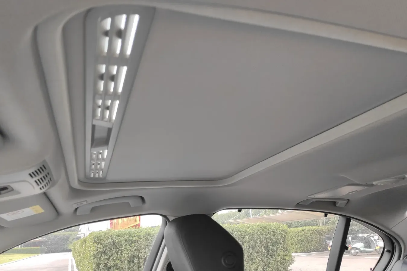 2017 BMW 3 Series 2.0T 184HP L4 8AT,autocango,china used car exporter,china ev exporter,chinese used car exporter,chinese used ev exporter