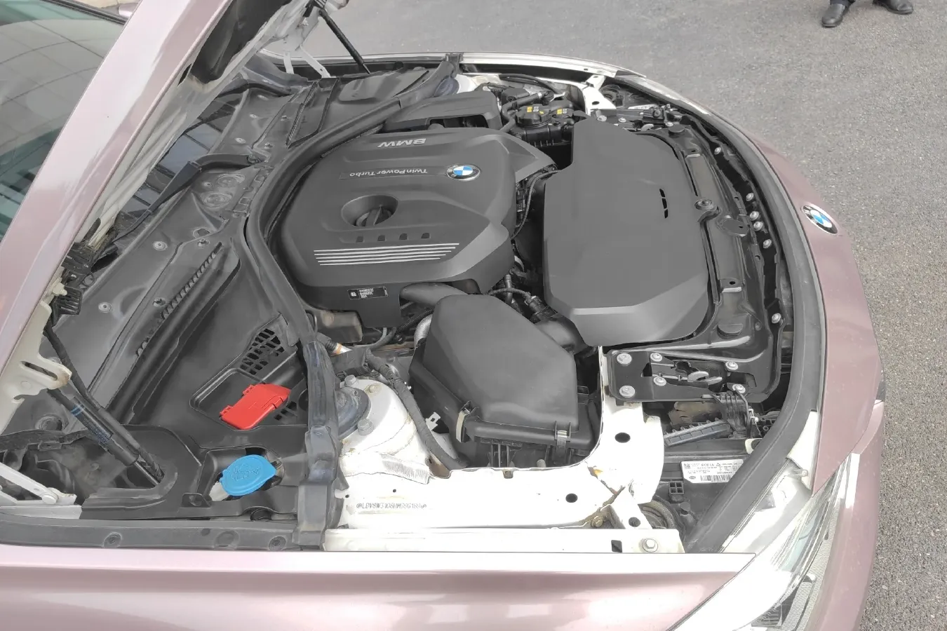 2017 BMW 3 Series 2.0T 184HP L4 8AT,autocango,china used car exporter,china ev exporter,chinese used car exporter,chinese used ev exporter