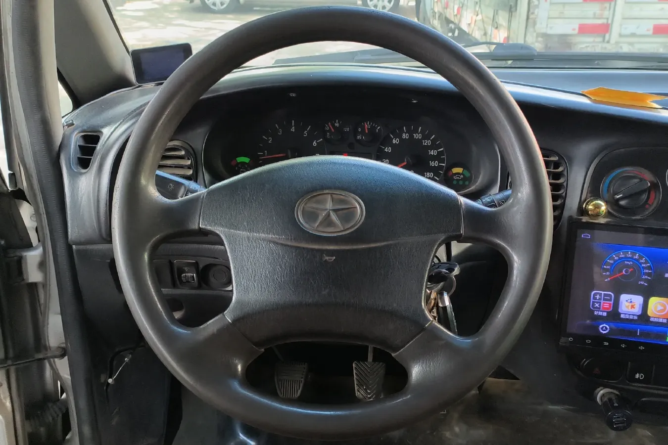 2011 JAC Refine 2.0L 136HP L4 5MT,autocango,china used car exporter,china ev exporter,chinese used car exporter,chinese used ev exporter