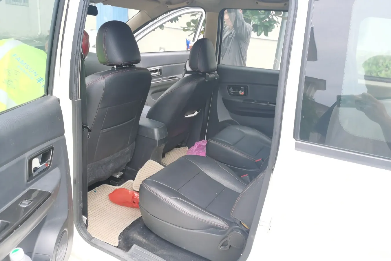 2015 LiFan LeTu 1.2L 84HP L4 5MT,autocango,china used car exporter,china ev exporter,chinese used car exporter,chinese used ev exporter