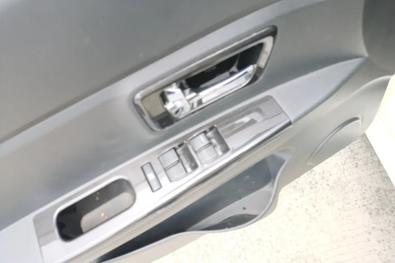 2015 LiFan LeTu 1.2L 84HP L4 5MT,autocango,china used car exporter,china ev exporter,chinese used car exporter,chinese used ev exporter