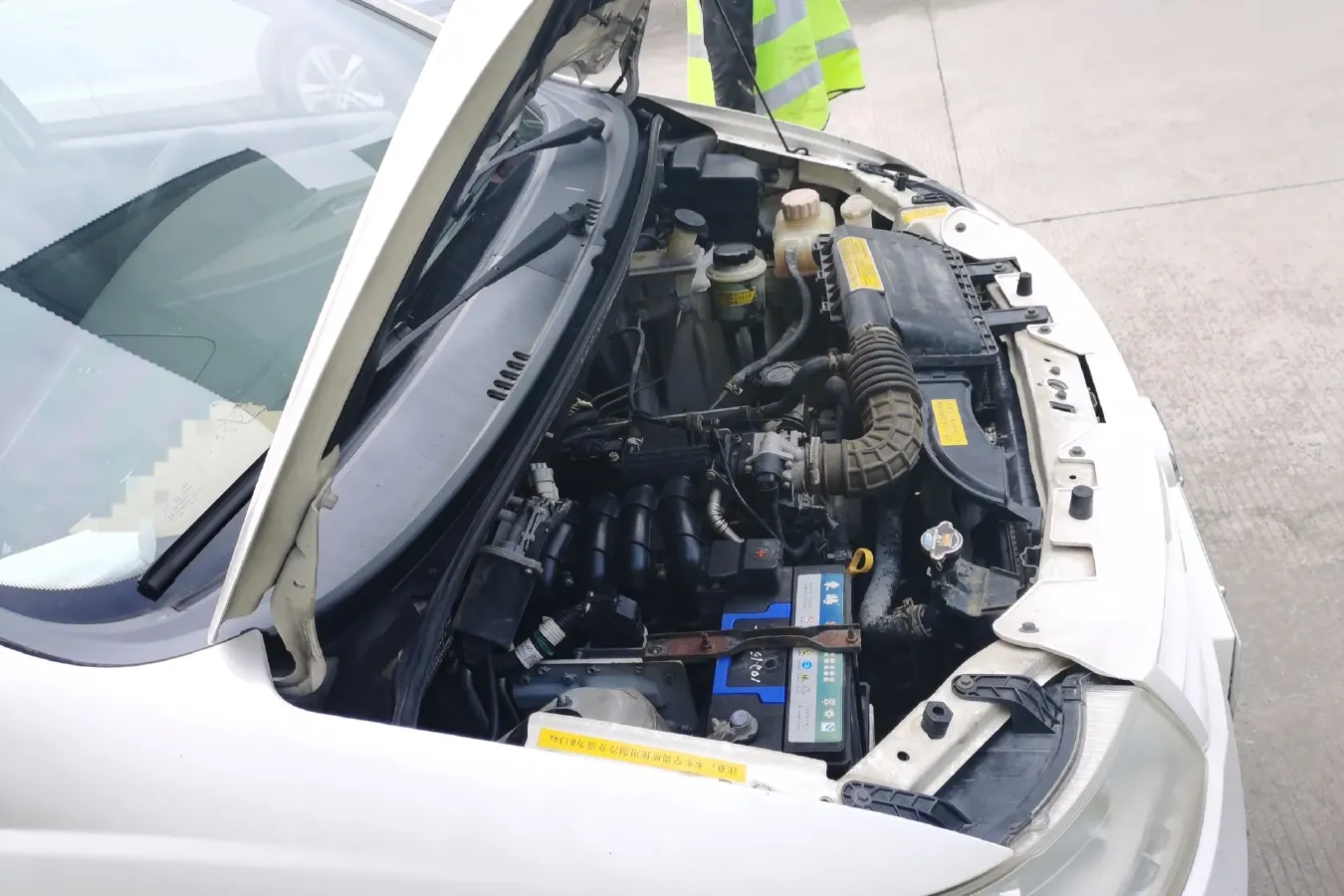 2015 LiFan LeTu 1.2L 84HP L4 5MT,autocango,china used car exporter,china ev exporter,chinese used car exporter,chinese used ev exporter