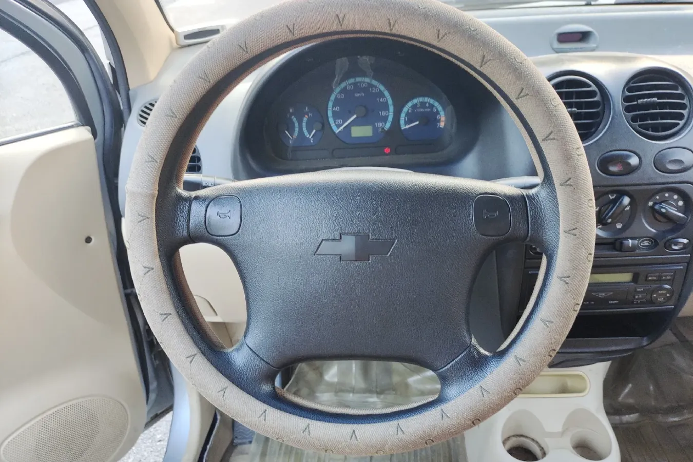 2009 BaoJun LeChi 1.0L 64HP L4 5MT,autocango,china used car exporter,china ev exporter,chinese used car exporter,chinese used ev exporter