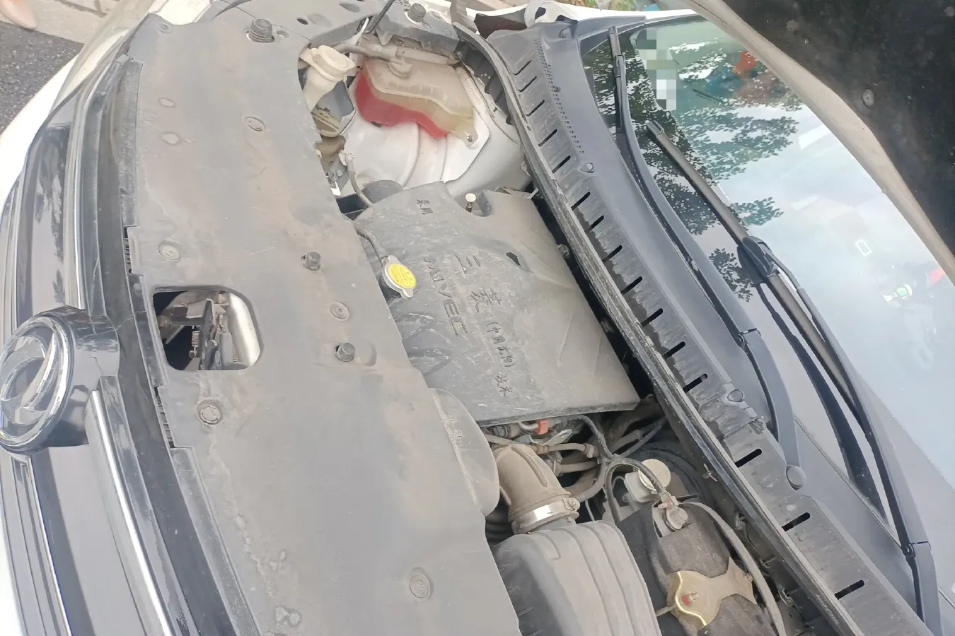 2016 DongFeng Forthing Joyear X3 1.5L 120HP L4 5MT,autocango,china used car exporter,china ev exporter,chinese used car exporter,chinese used ev exporter