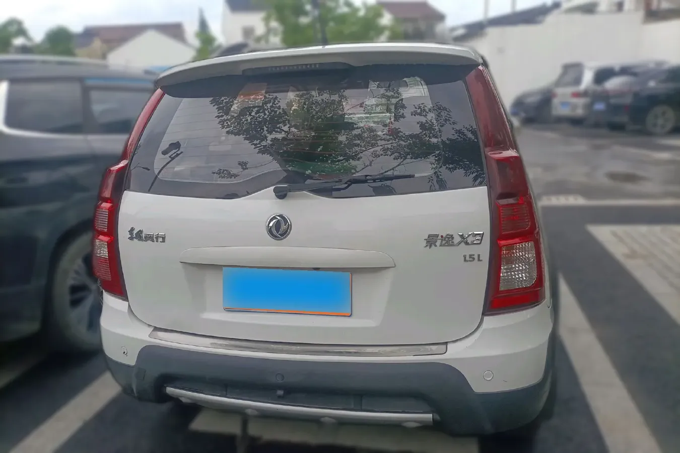 2016 DongFeng Forthing Joyear X3 1.5L 120HP L4 5MT,autocango,china used car exporter,china ev exporter,chinese used car exporter,chinese used ev exporter