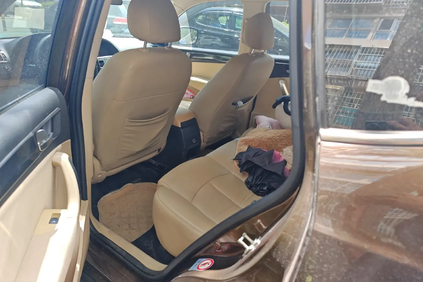 2012 Brilliance Auto V5 1.5T 136HP L4 5AT,autocango,china used car exporter,china ev exporter,chinese used car exporter,chinese used ev exporter